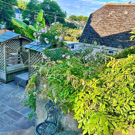 Spacious Cottage In The Village Of Wembury Exterior foto